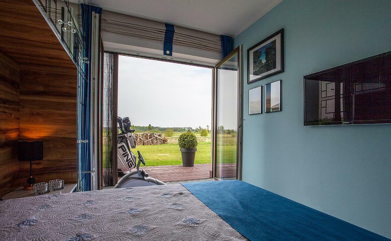 Golf Apartament W Sobieniach Sobienie Jeziory ภายนอก รูปภาพ